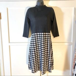 Nanette Nanette Lepore Mock Neck 3/4 sleeve dress